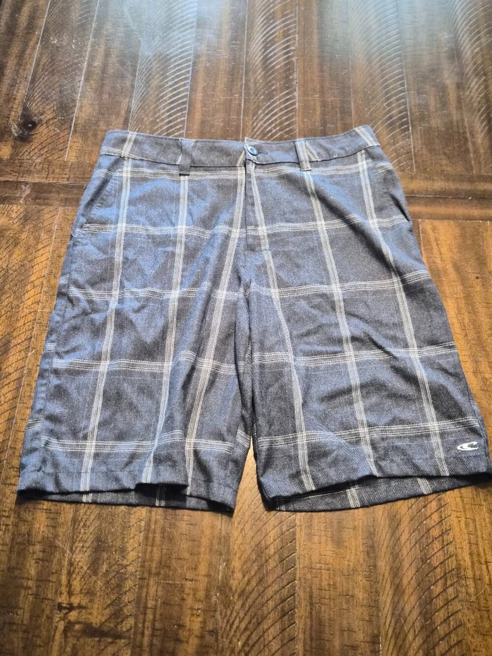 O'NEILL FIRST IN LAST OUT SURF NAVY BLUE PLAID SHORTS MENS SIZE 34 BEACH G838